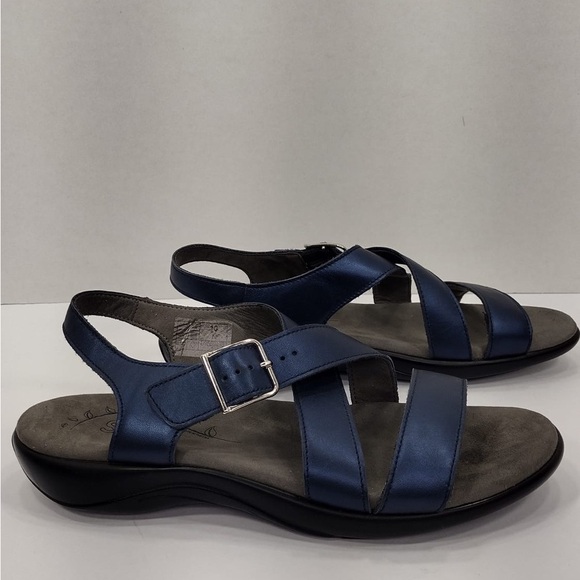 SAS Blue Strappy Sandals with Buckle size 10N pre owned Exellent condition - Picture 3 of 7